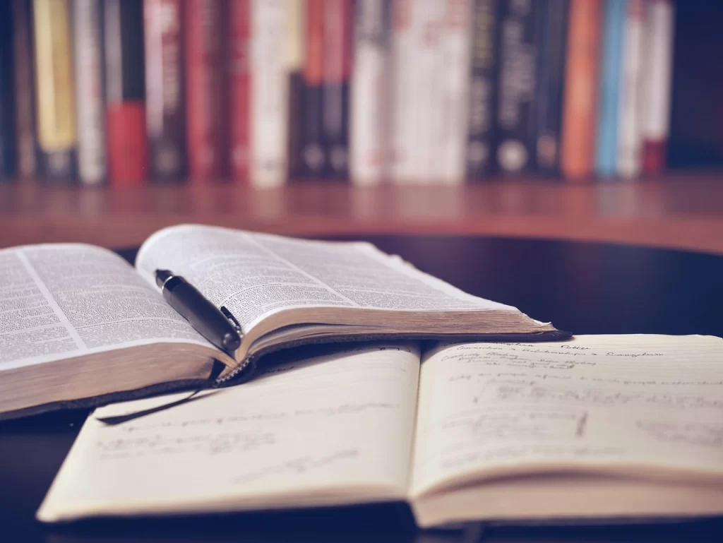 Manfaat Membaca Buku Setiap Hari untuk Meningkatkan Kecerdasan